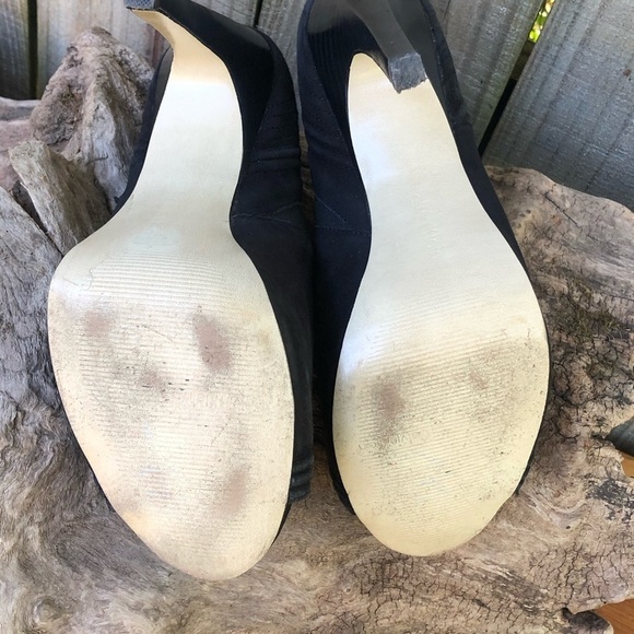 Calvin Klein Black Kid Suede Shanon Open Toe Heels - Picture 11 of 12